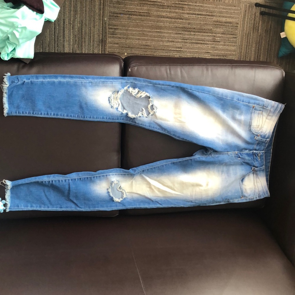 Bleach wash jeans